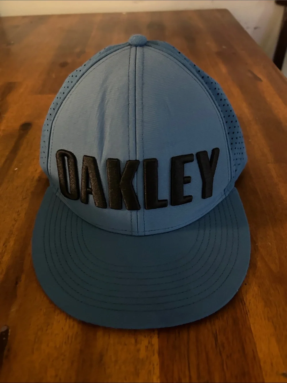 Oakley Perf Blue/Black Raised Letter Graphics Ventilation Sports Comfort  Hat